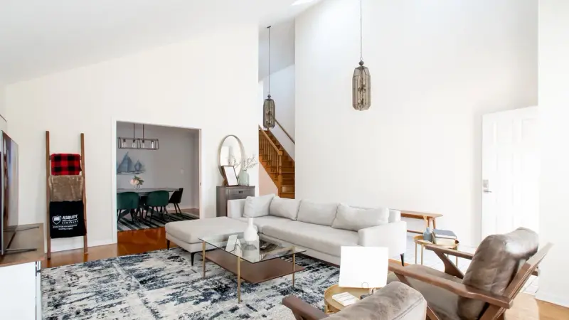Vantage Haus